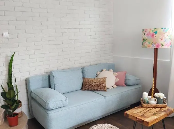 아파트 Apartment46 *