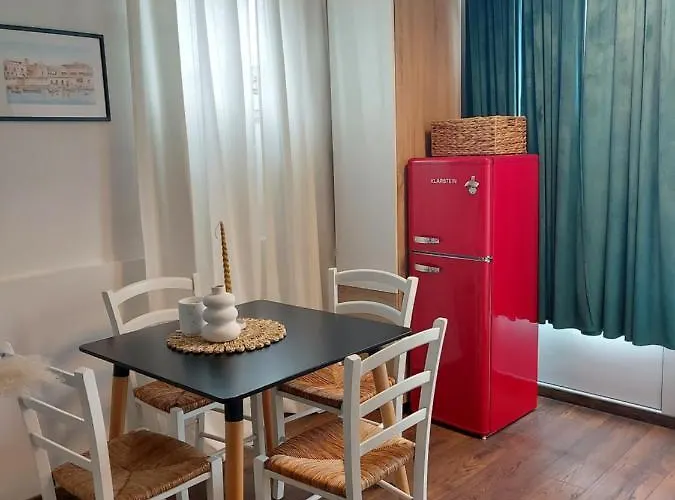 Apartment46 *