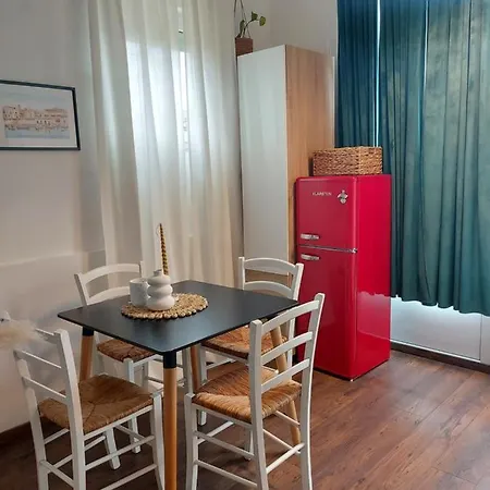 Apartment46 *