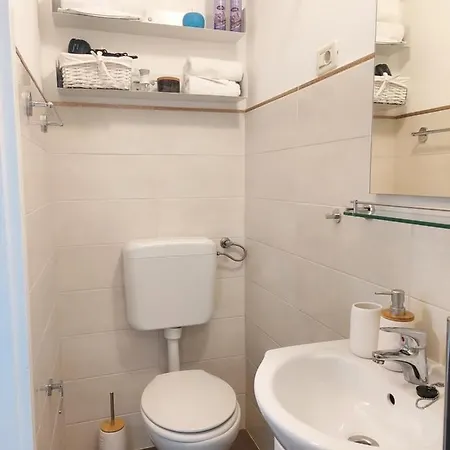 דירה Apartment46 *